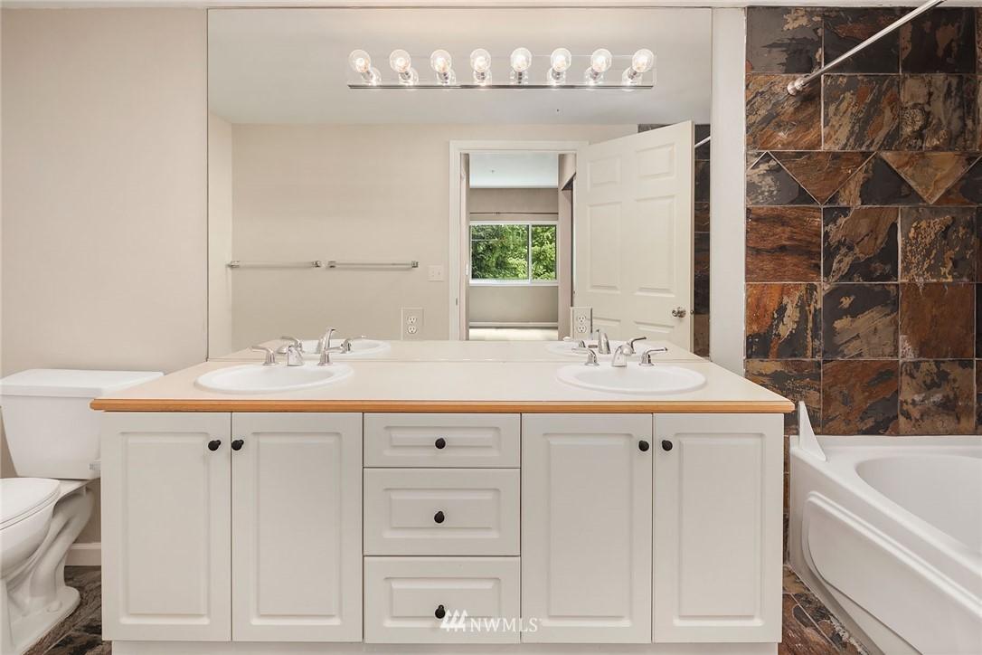 402 South 47th Street, Unit B Renton, WA 98055 - Photo 16 of 18 Gallery Image 16