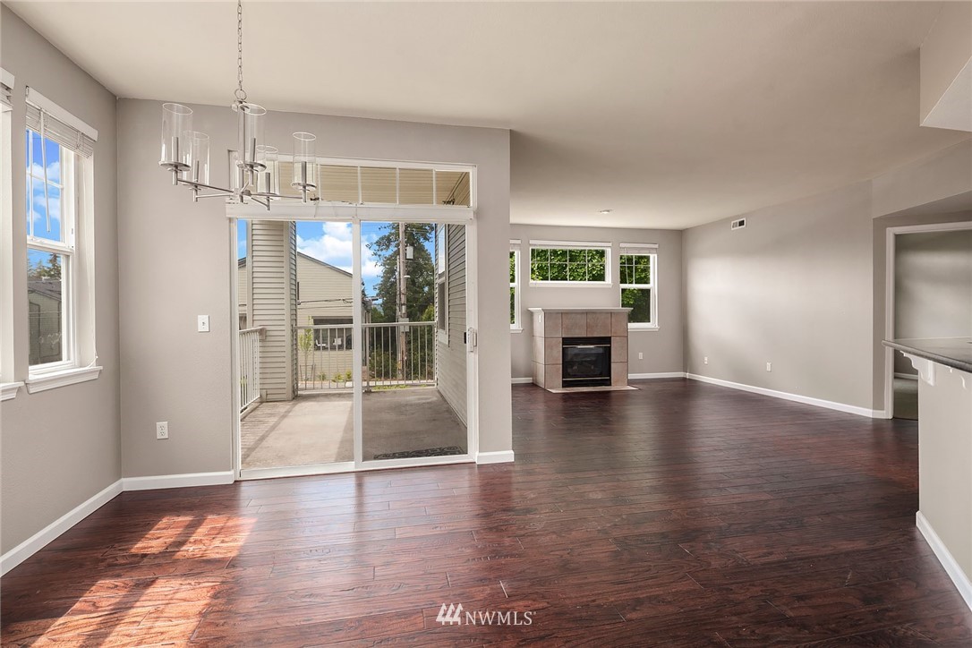 402 South 47th Street, Unit B Renton, WA 98055 - Photo 5 of 18 Gallery Image 5