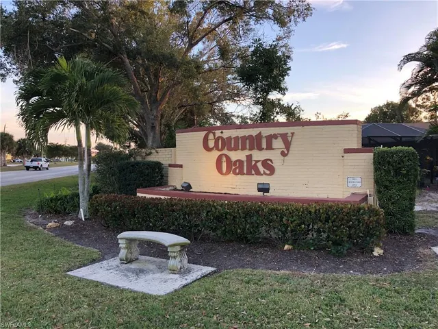 $124,900 | 9911 Country Oaks Drive, Fort Myers, FL 33967
