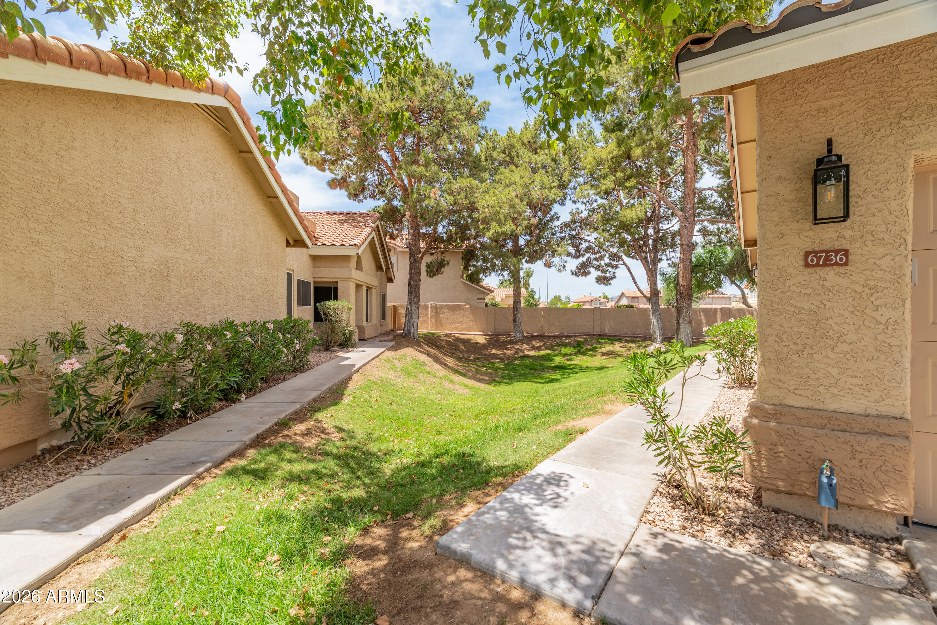 6736 South Wilson Street Tempe, AZ 85283 - Photo 3 of 29