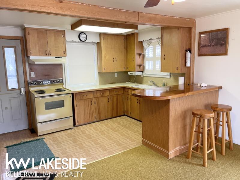 4667 Port Austin Road Caseville, MI 48725 - Photo 6 of 12