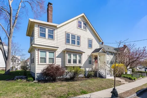 $649,000 | 139 Bartlett Avenue, Unit 1, Belmont, MA 02478