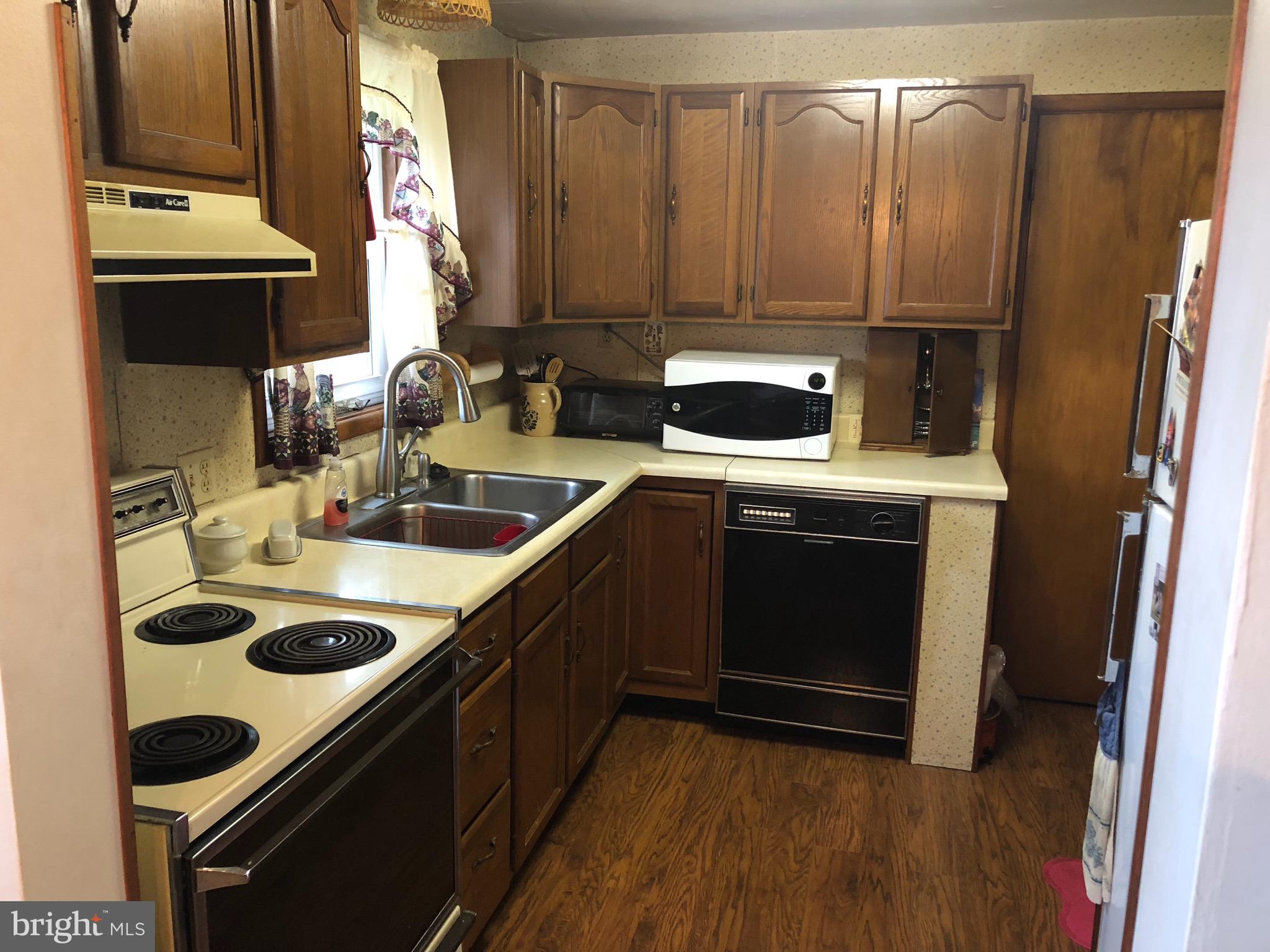 16 Sharon Road Enola, PA 17025 - Photo 2 of 27 Gallery Image 2
