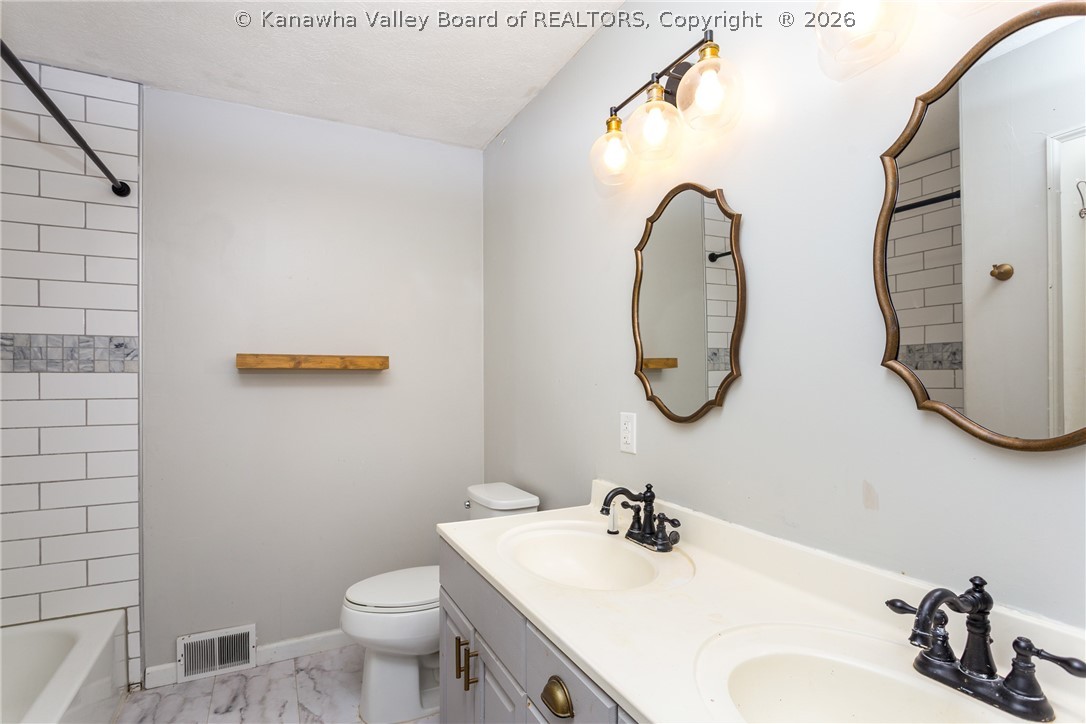 726 Lower Donnally Road Charleston, WV 25304 - Photo 33 of 39 Gallery Image 33