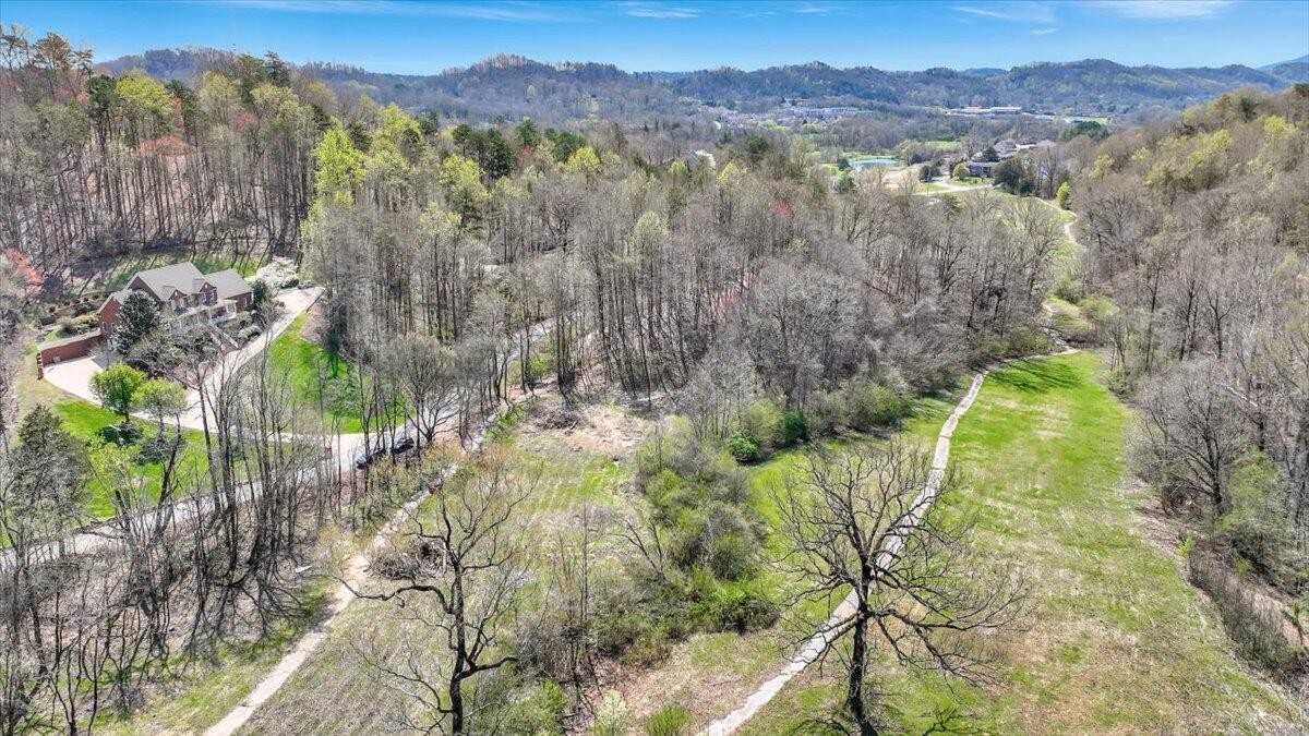 1009 Reads Lake Road Chattanooga, TN 37415 - Photo 13 of 16 Gallery Image 13