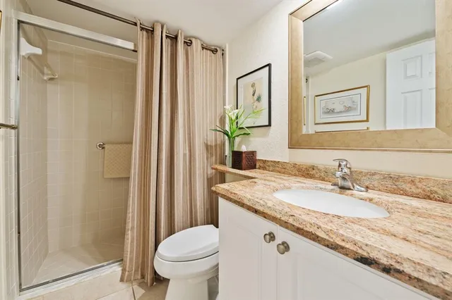 $339,900 | 3970 Oaks Clubhouse Drive, Unit 203, Pompano Beach, FL 33069