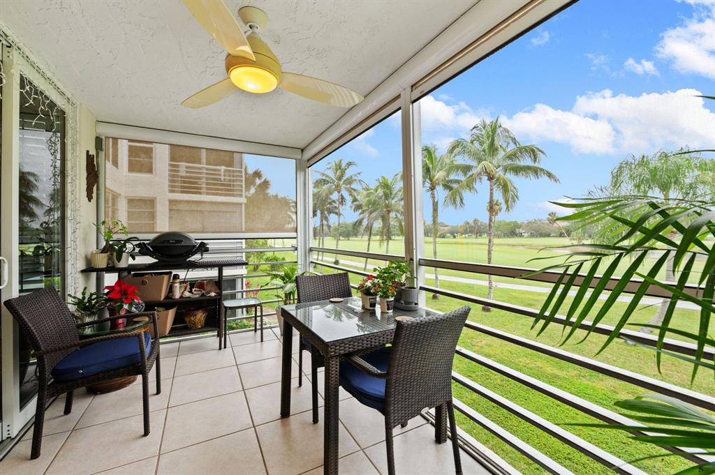 3970 Oaks Clubhouse Drive, Unit 203 Pompano Beach, FL 33069 - Photo 27 of 44