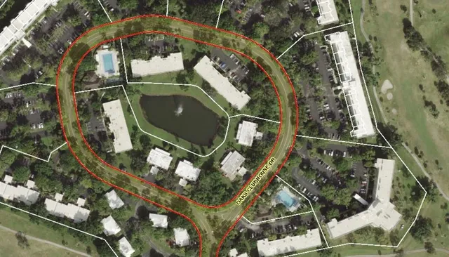 $339,900 | 3970 Oaks Clubhouse Drive, Unit 203, Pompano Beach, FL 33069