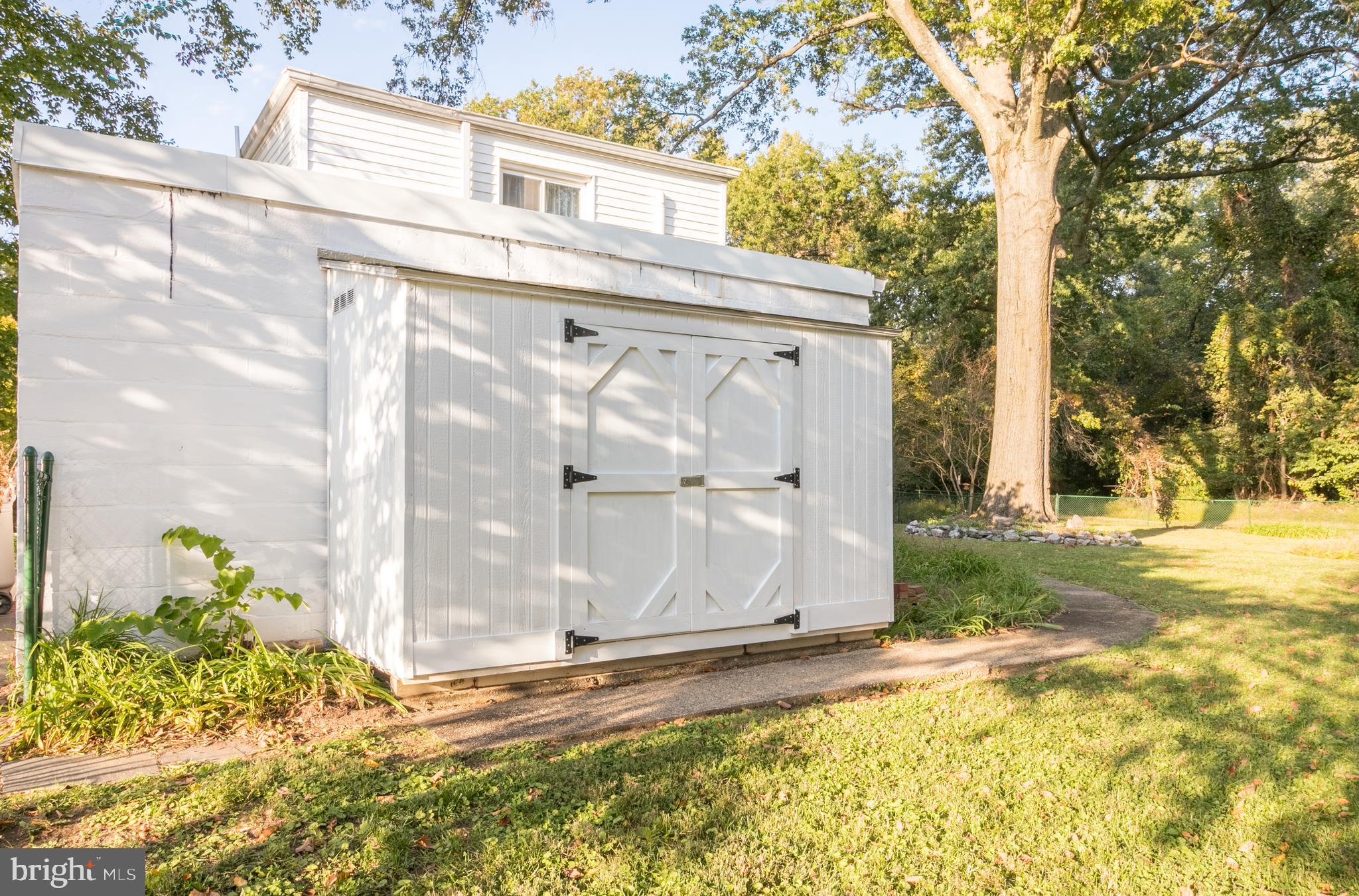 30 Ridge Road Greenbelt, MD 20770 - Photo 31 of 32 Gallery Image 31