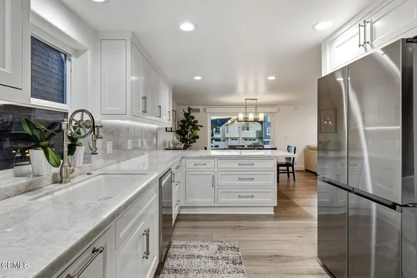 $2,995,000 | 105 Malibu Avenue, Oxnard, CA 93035