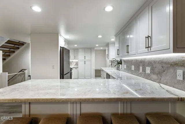 $2,995,000 | 105 Malibu Avenue, Oxnard, CA 93035