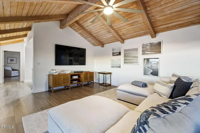 $2,995,000 | 105 Malibu Avenue, Oxnard, CA 93035