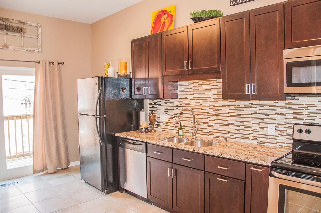 2321 Rutger Street, Unit D St. Louis, MO 63104 - Photo 11 of 39