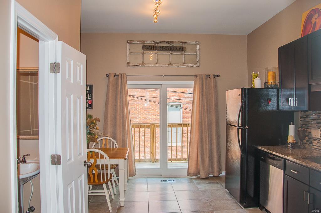 2321 Rutger Street, Unit D St. Louis, MO 63104 - Photo 8 of 39