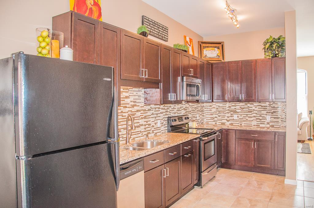 2321 Rutger Street, Unit D St. Louis, MO 63104 - Photo 10 of 39