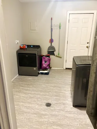 $189,000 | 1704 East Meyers Avenue, Hazel Park, MI 48030