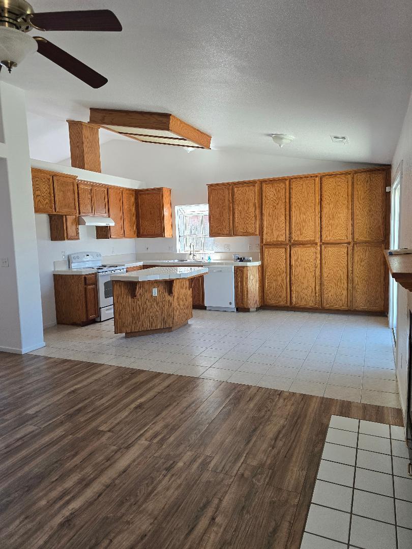 29124 Rio Verde Drive Gustine, CA 95322 - Photo 8 of 28