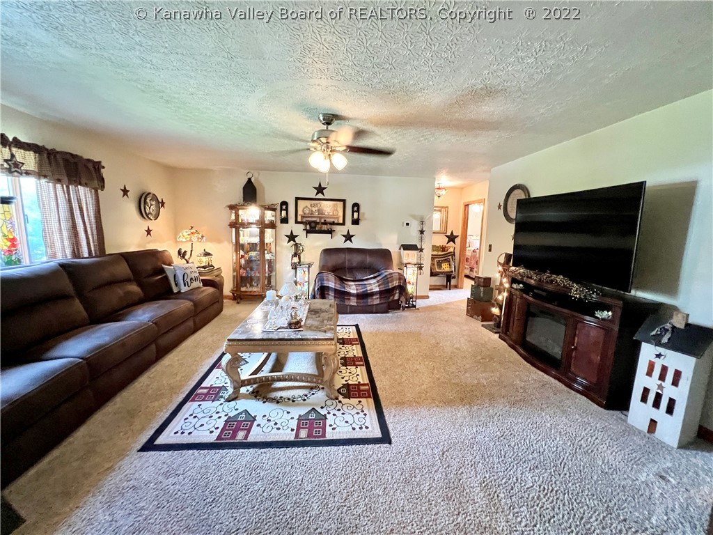 6048 Ripley Road Point Pleasant, WV 25550 - Photo 10 of 45 Gallery Image 10