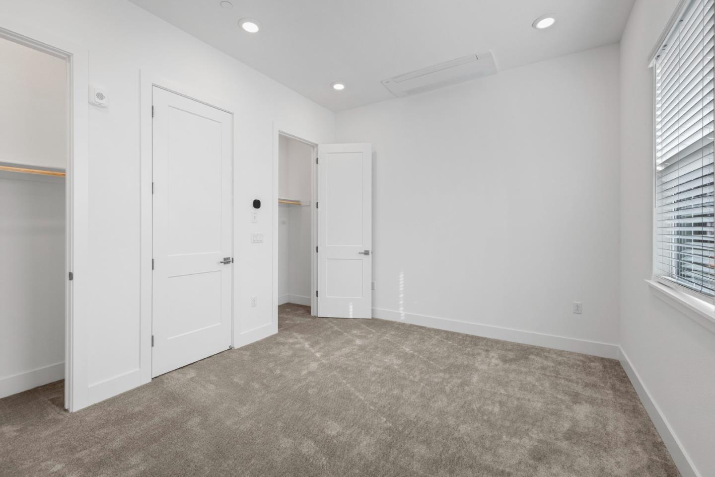 302 Tea Tree Terrace, Unit 6 Sunnyvale, CA 94086 - Photo 11 of 27