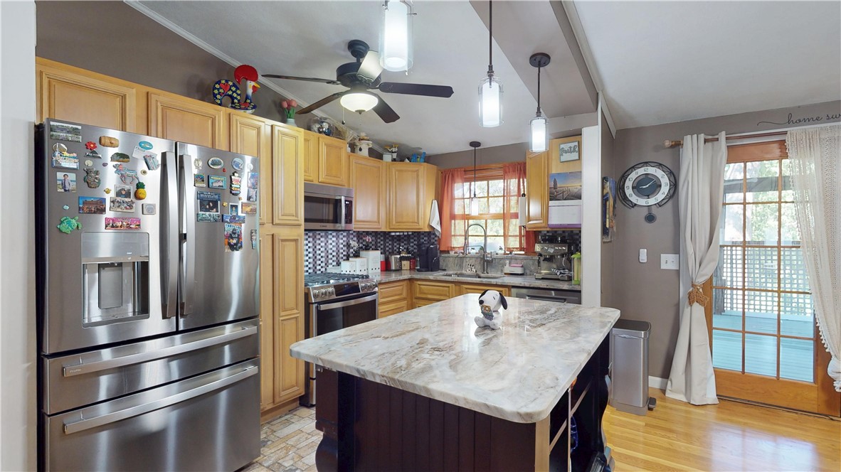 17 Tell Street Warwick, RI 02889 - Photo 44 of 50