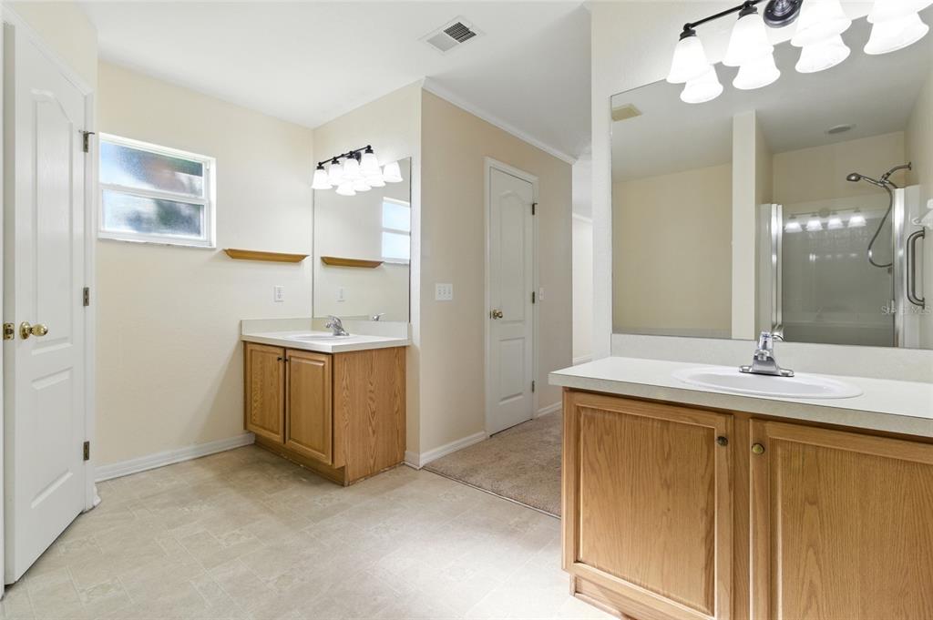 655 Powder Horn Row Lakeland, FL 33809 - Photo 29 of 39