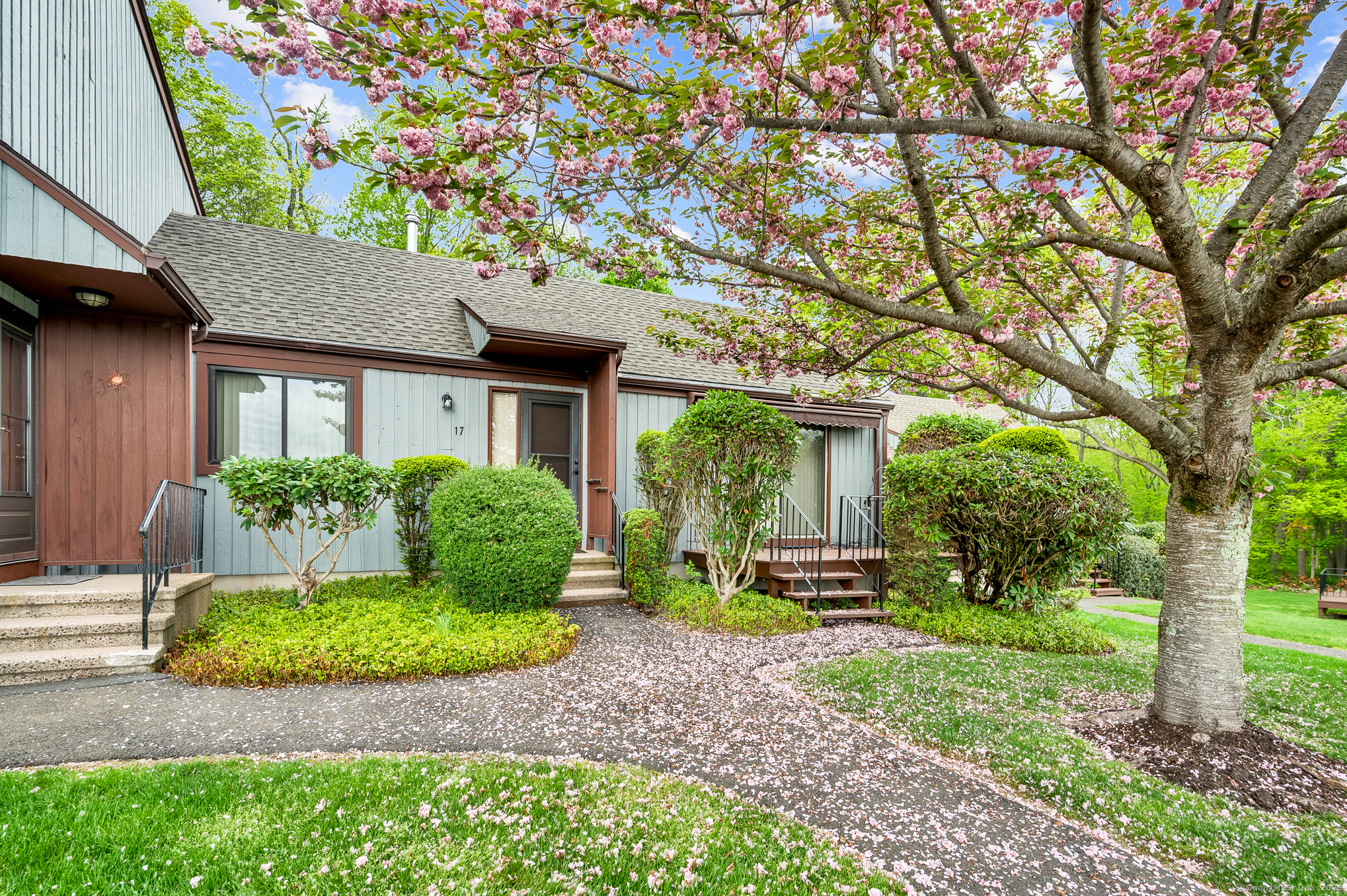 17 Shepard Hill Road, Unit 17 Hamden, CT 06514 - Photo 1 of 1