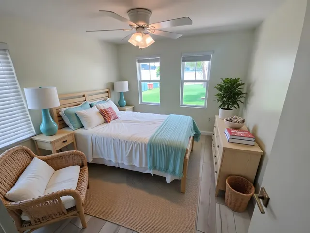 $3,200 | 126 North Palmway, Unit 1, Lake Worth Beach, FL 33460