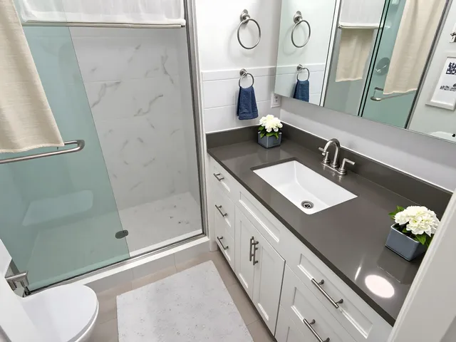 $3,200 | 126 North Palmway, Unit 1, Lake Worth Beach, FL 33460