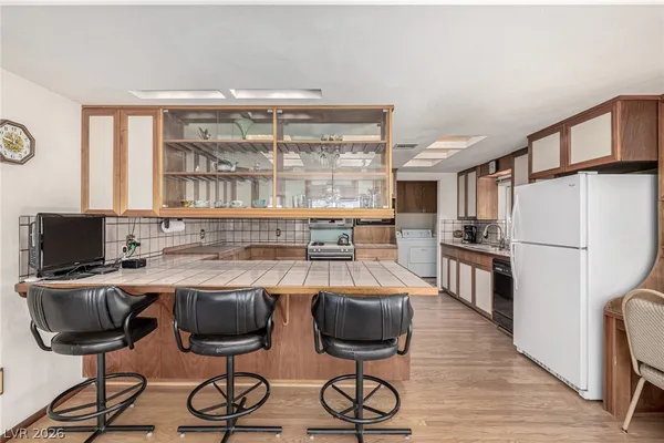 $645,000 | 5609 Palmyra Avenue, Las Vegas, NV 89146