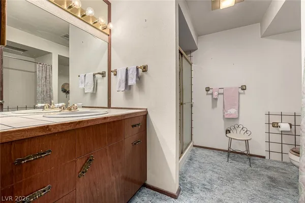 $645,000 | 5609 Palmyra Avenue, Las Vegas, NV 89146