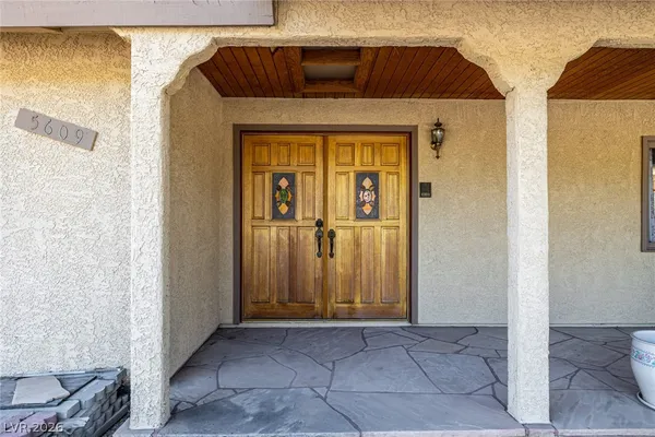$645,000 | 5609 Palmyra Avenue, Las Vegas, NV 89146
