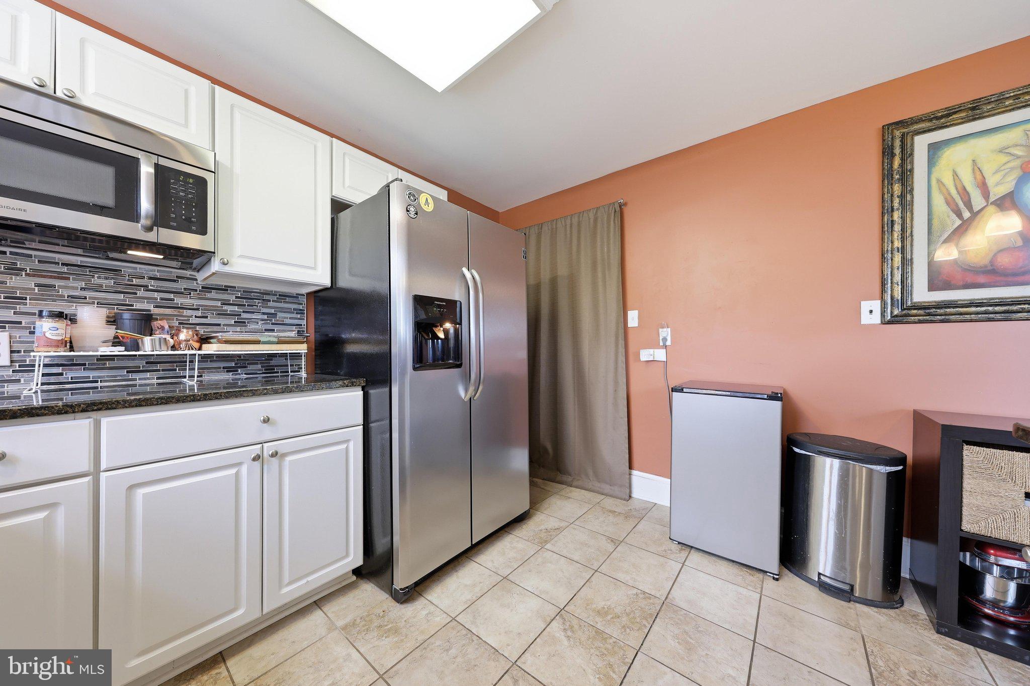 25327 Highfield Road Cascade, MD 21719 - Photo 12 of 52 Kitchen