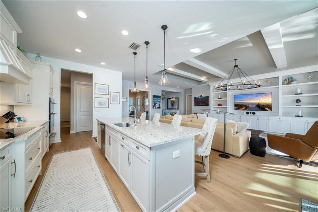 14372 Neptune Avenue Naples, FL 34114 - Photo 19 of 49 Large walk-in pantry