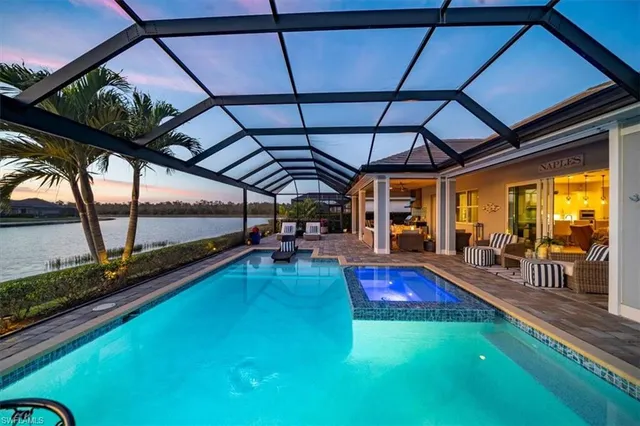 $1,889,999 | 14372 Neptune Avenue, Naples, FL 34114