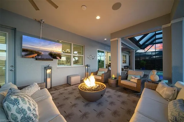 $1,889,999 | 14372 Neptune Avenue, Naples, FL 34114