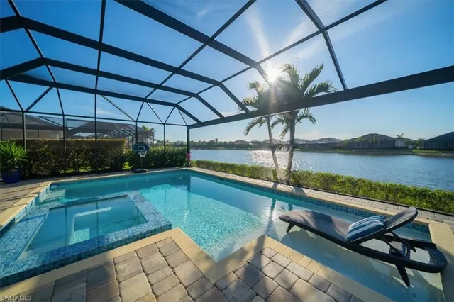 $1,889,999 | 14372 Neptune Avenue, Naples, FL 34114