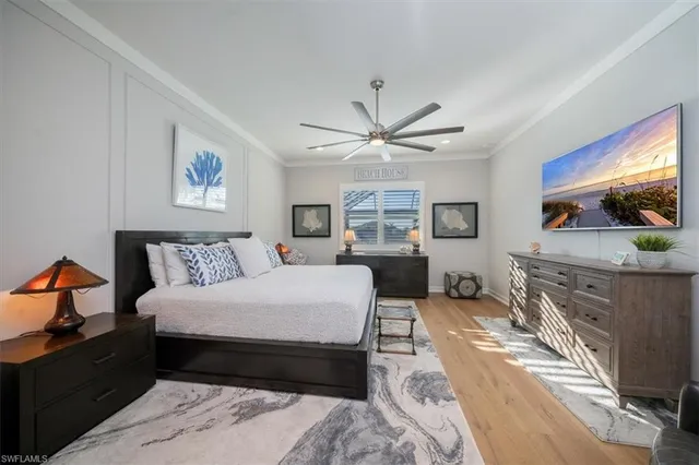 $1,889,999 | 14372 Neptune Avenue, Naples, FL 34114