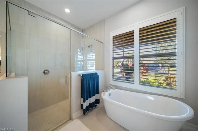 $1,889,999 | 14372 Neptune Avenue, Naples, FL 34114