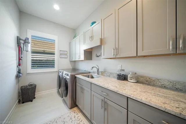 $1,889,999 | 14372 Neptune Avenue, Naples, FL 34114