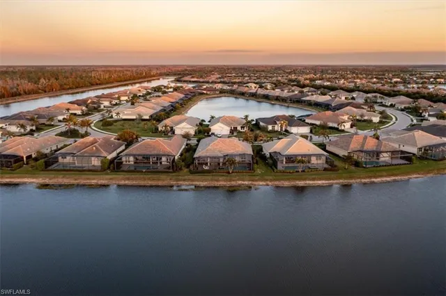 $1,889,999 | 14372 Neptune Avenue, Naples, FL 34114