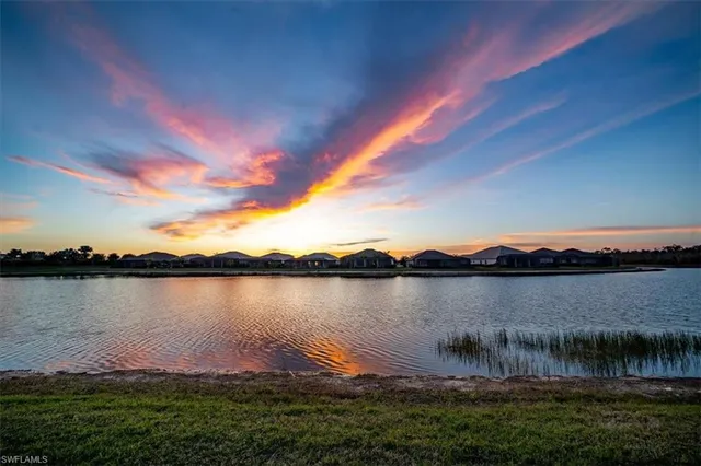 $1,889,999 | 14372 Neptune Avenue, Naples, FL 34114