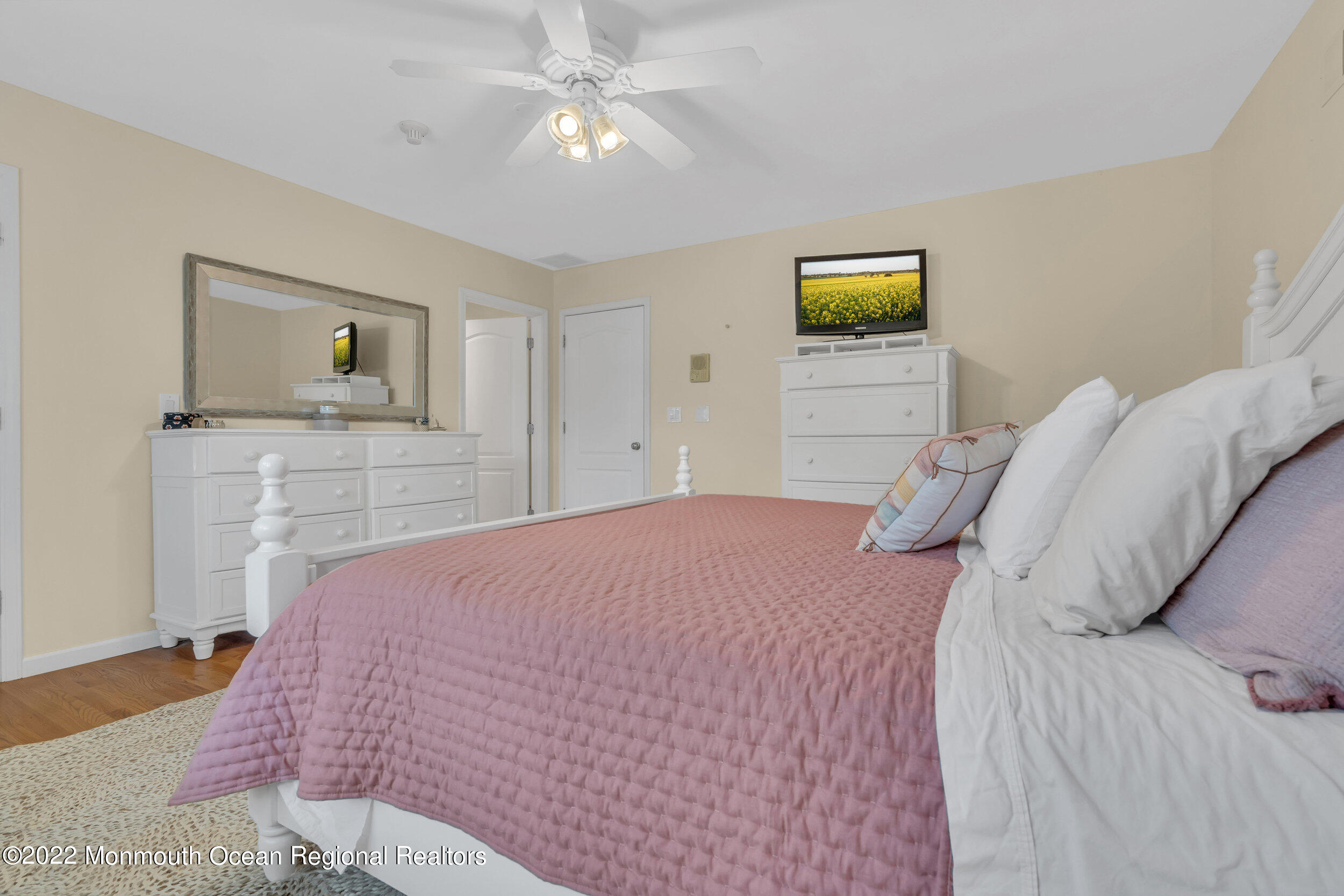 1185 Ridgefield Drive Point Pleasant, NJ 08742 - Photo 35 of 70 049_8_12
