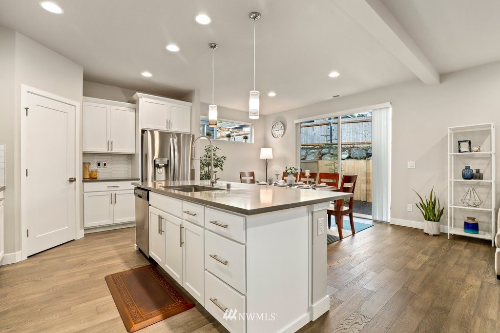 3403 167th Place Southeast Bothell, WA 98012 - Photo 12 of 34 Gallery Image 12