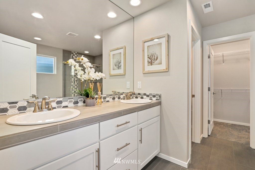 3403 167th Place Southeast Bothell, WA 98012 - Photo 21 of 34 Gallery Image 21