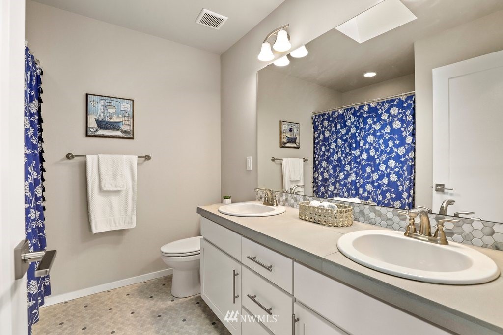 3403 167th Place Southeast Bothell, WA 98012 - Photo 27 of 34 Gallery Image 27