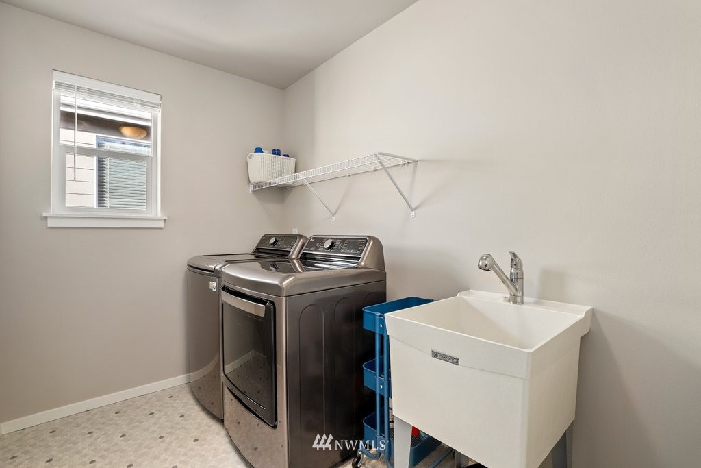 3403 167th Place Southeast Bothell, WA 98012 - Photo 29 of 34 Gallery Image 29