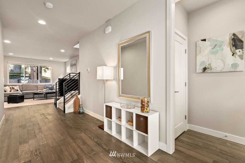 3403 167th Place Southeast Bothell, WA 98012 - Photo 5 of 34 Gallery Image 5