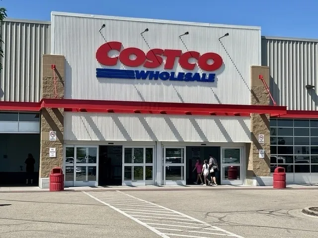 $499,900 | 8 Litchfield Court, Lake In The Hills, IL 60156