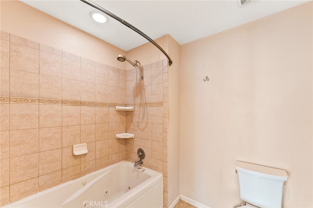 375 Central Avenue, Unit 41 Riverside, CA 92507 - Photo 13 of 22