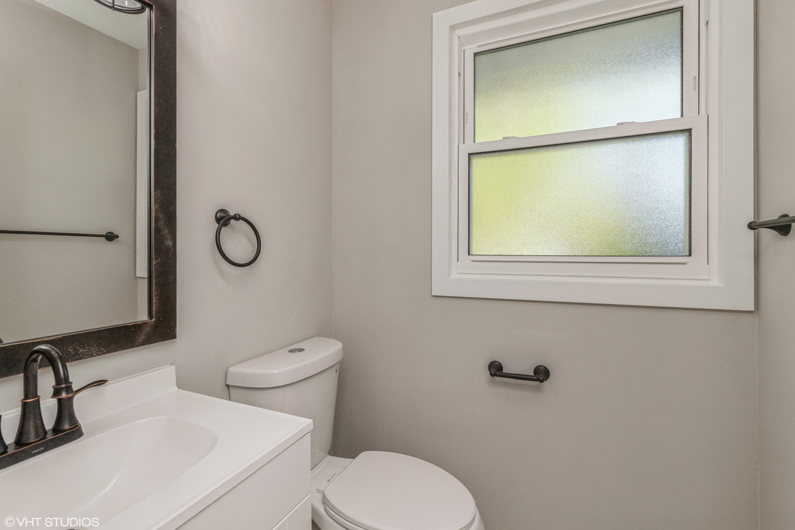 3235 Newcastle Road Waukegan, IL 60087 - Photo 14 of 17 Gallery Image 14